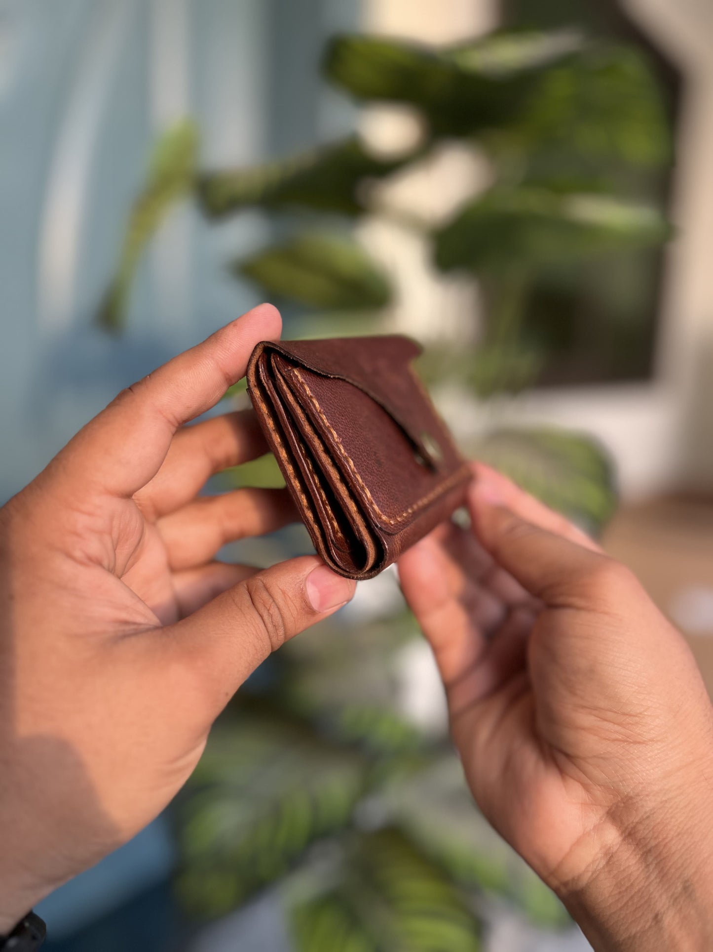 SnapVault GOAT - Leather Wallet