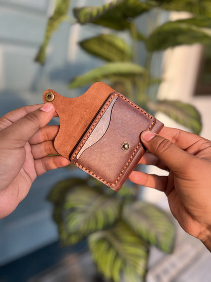 SnapVault GOAT - Leather Wallet