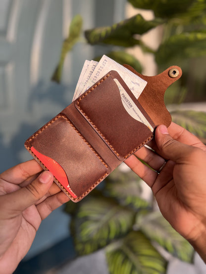 SnapVault GOAT - Leather Wallet