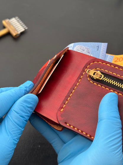 BiFold Red Cow VegTan