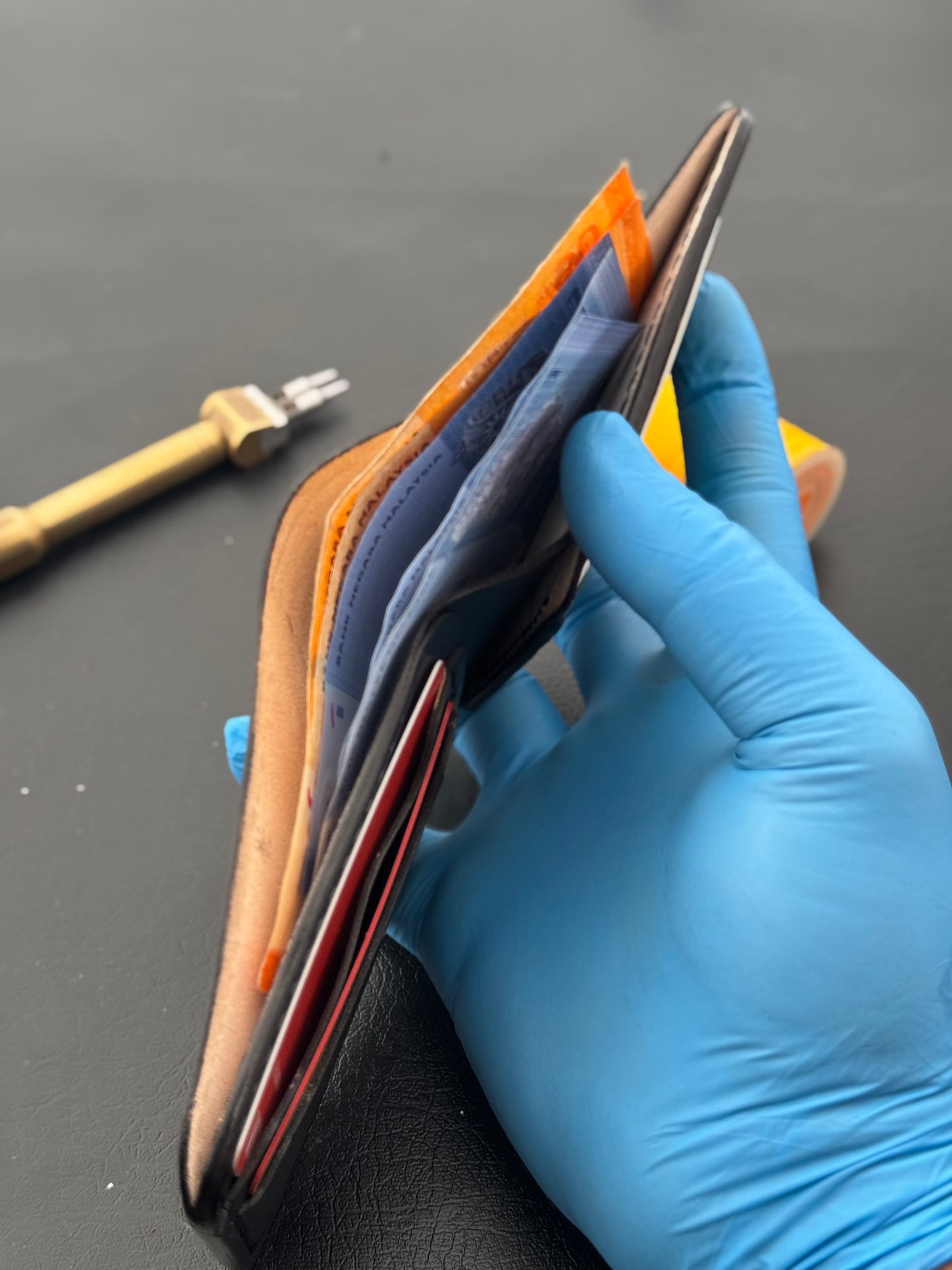 BiFold Black Leather Wallet - VegTan