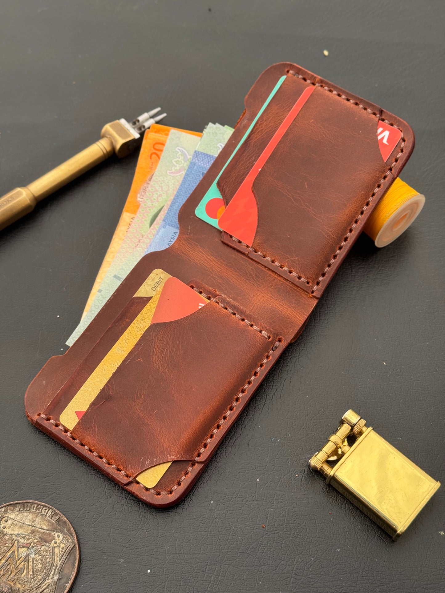 BiFold Red Pullup
