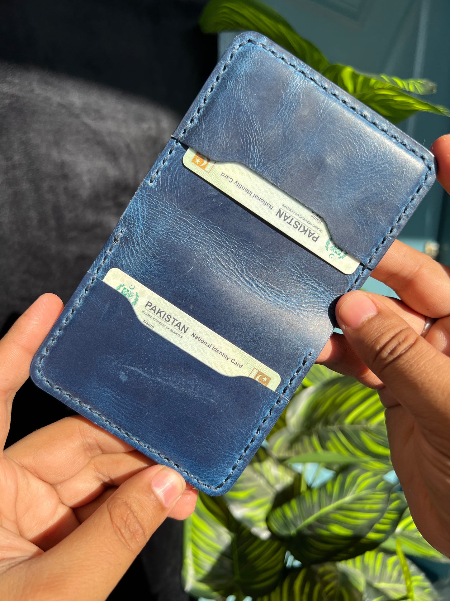 Pure Leather (Vertical Leather Card Holder)
