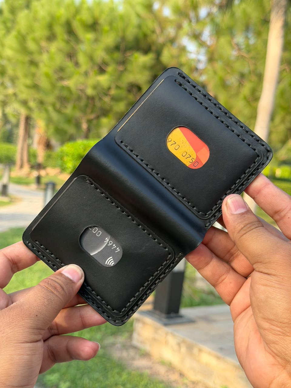 Paragon Dual Thumb-Push Slots
